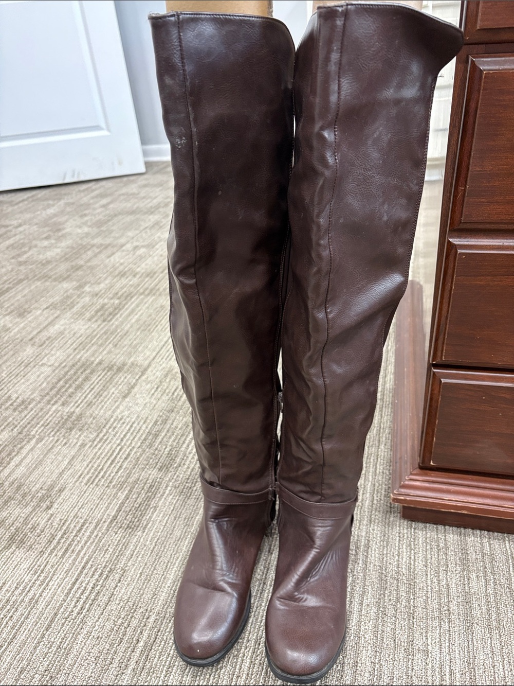 Over-the-Knee Dark Brown Leather Boots — Elegant Women's Long Boots